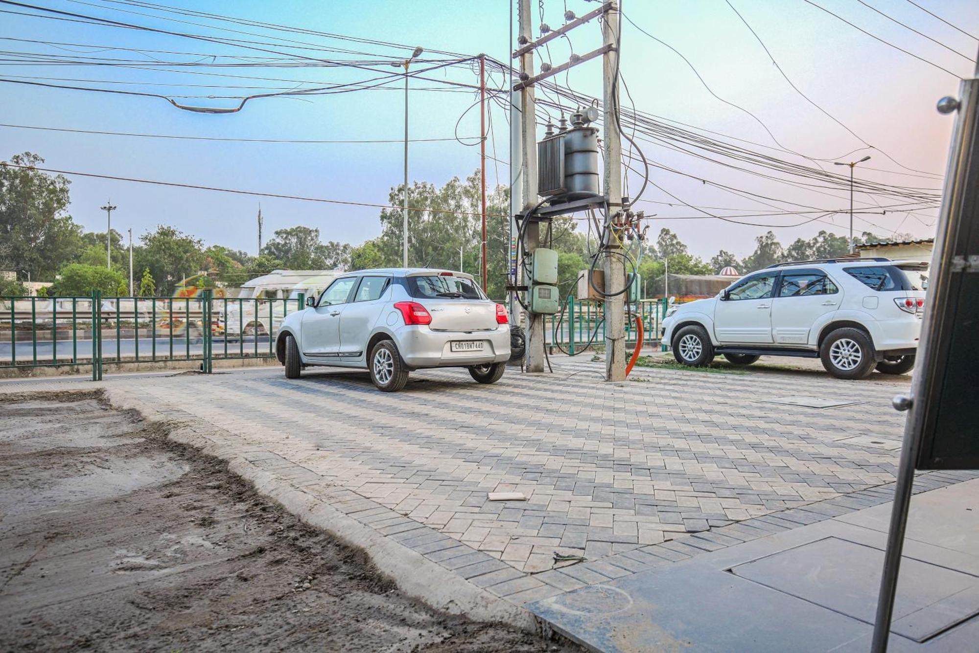 Ak Continental Zirakpur